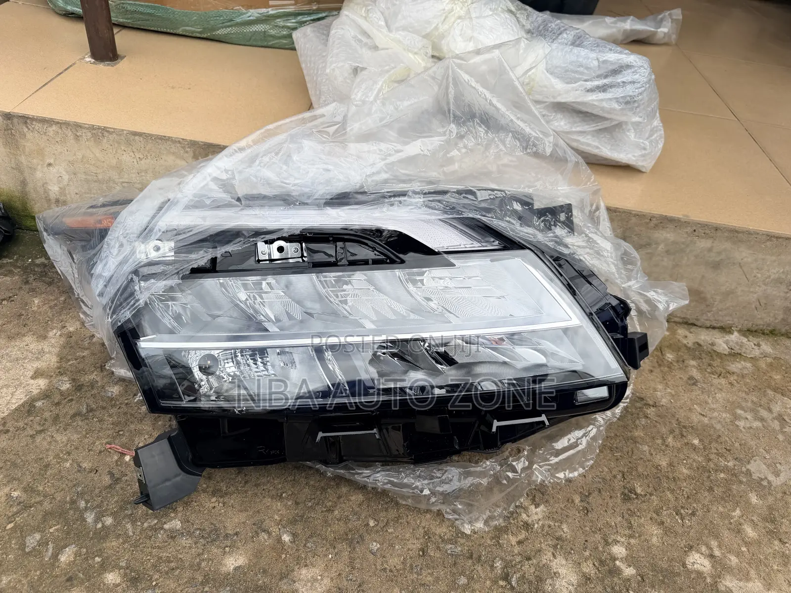 Nissan Pathfinder/Rogue 2023-2024 Full Led Head Light Pair