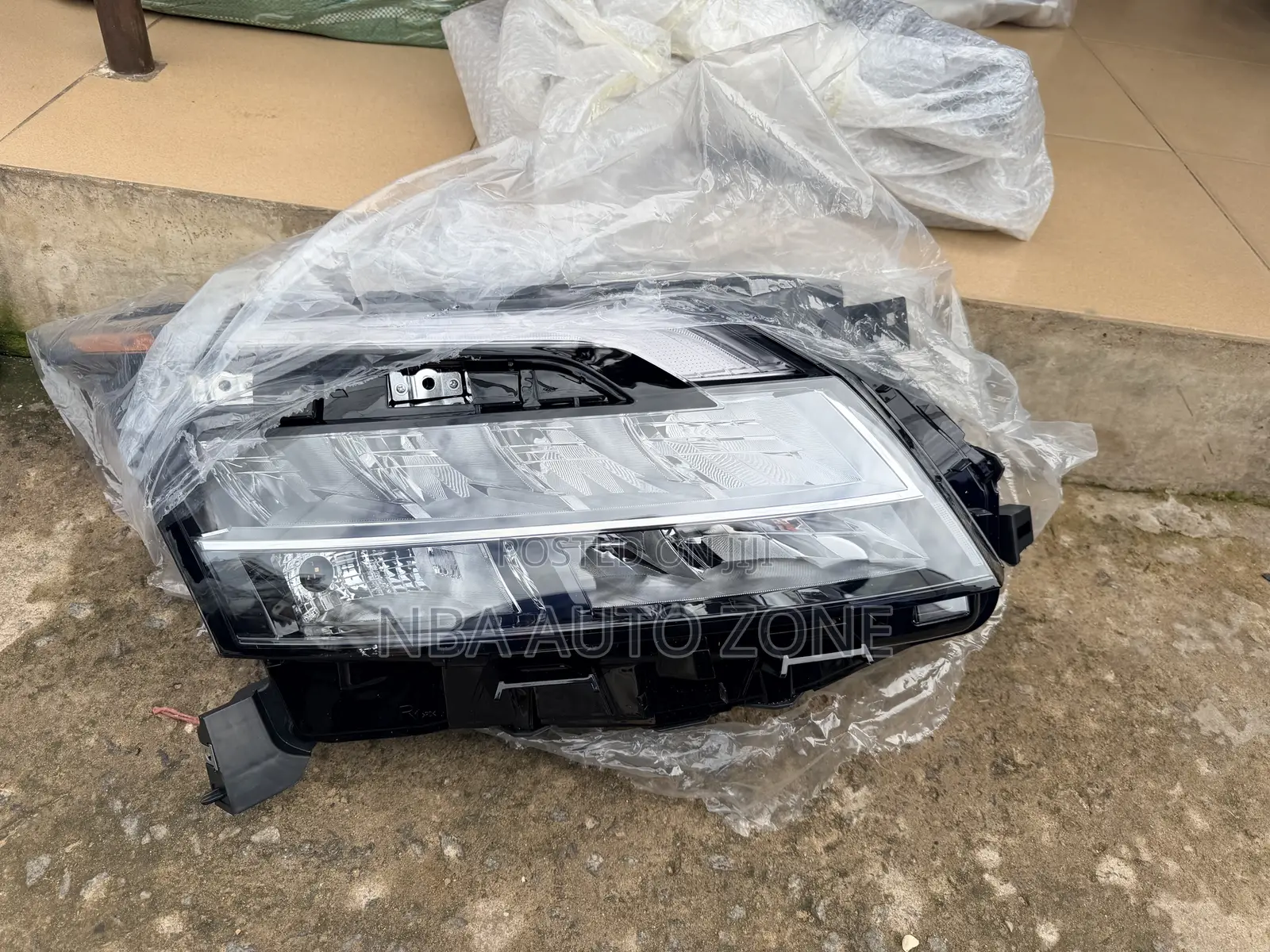 Nissan Pathfinder/Rogue 2023-2024 Full Led Head Light Pair