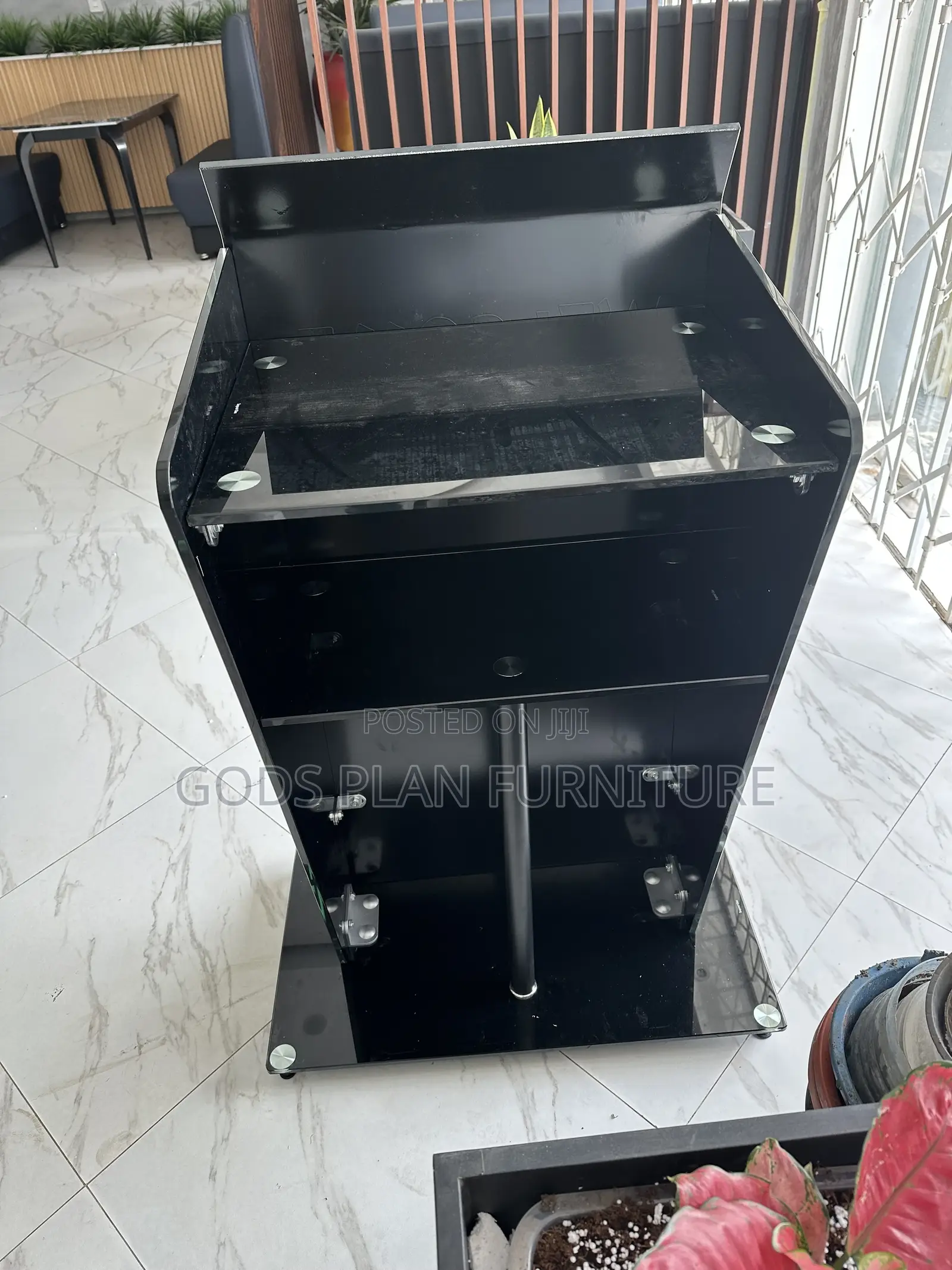 Glass Pulpit