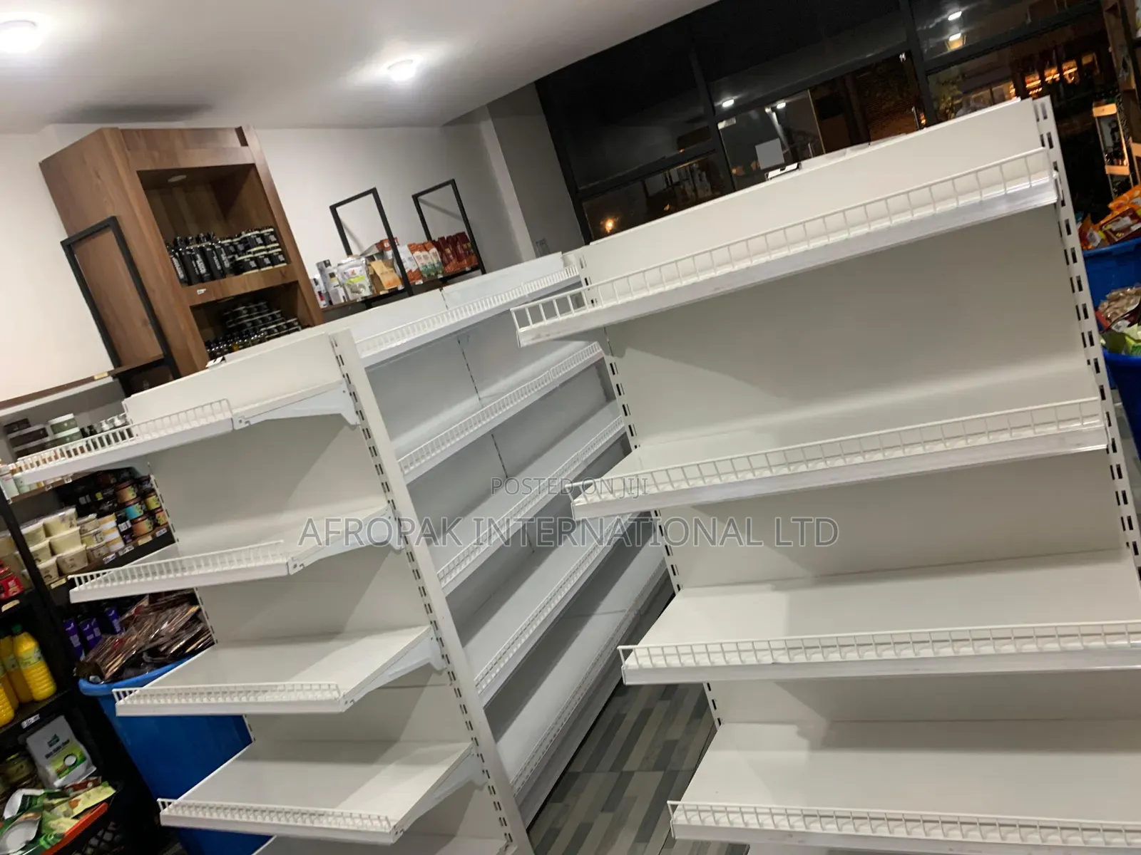 Island Shelves for Supermarket and More