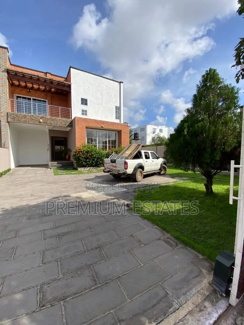 3bdrm House in East Legon for rent