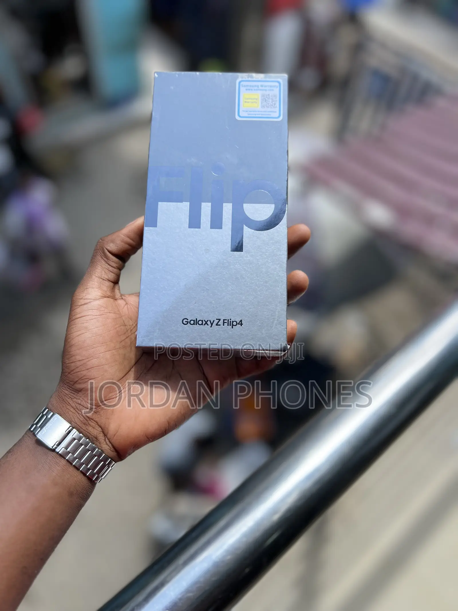 New Samsung Galaxy Z Flip4 256 GB Black
