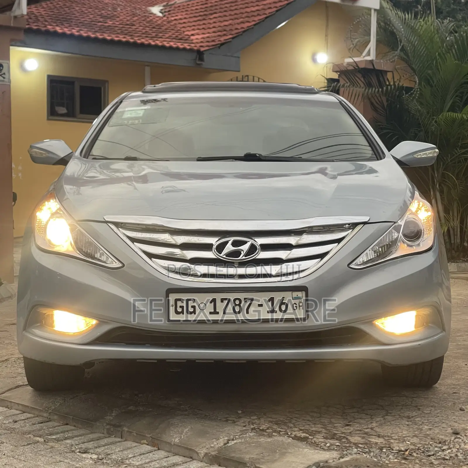 Hyundai Sonata SE Sedan FWD (2.4L 4cyl 6A) 2012 Blue