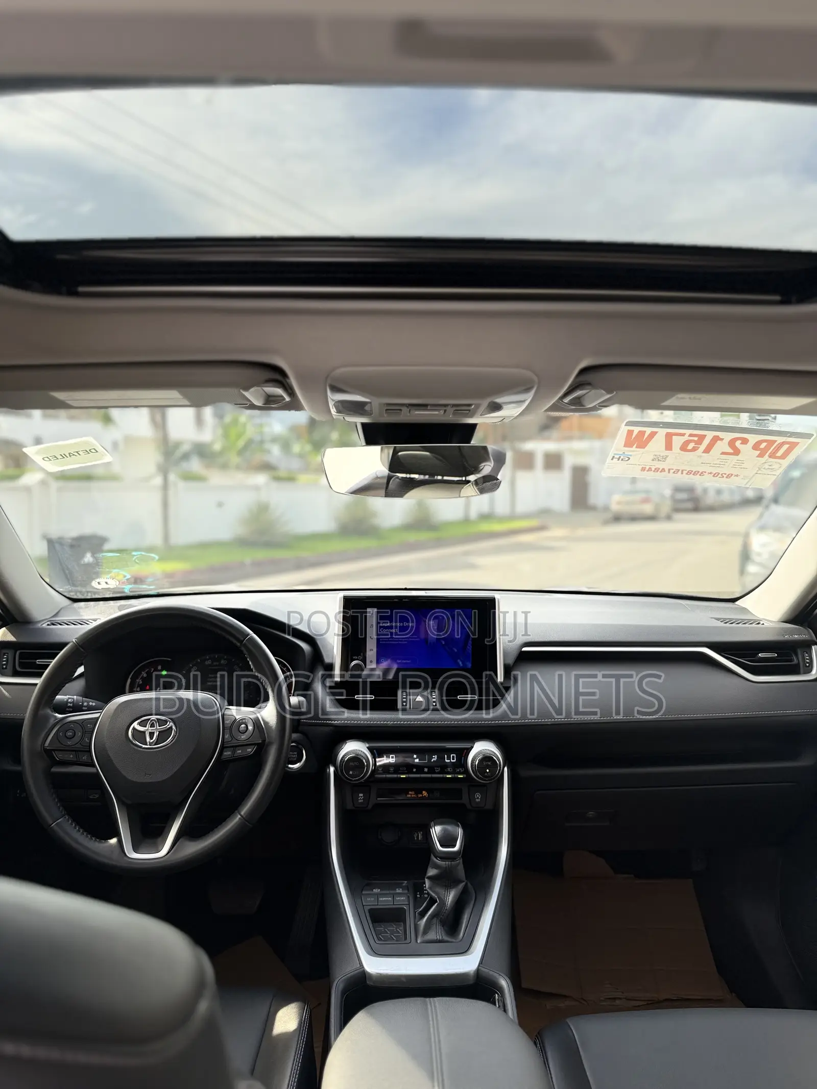 Toyota RAV4 XLE Premium AWD 2023 Blue
