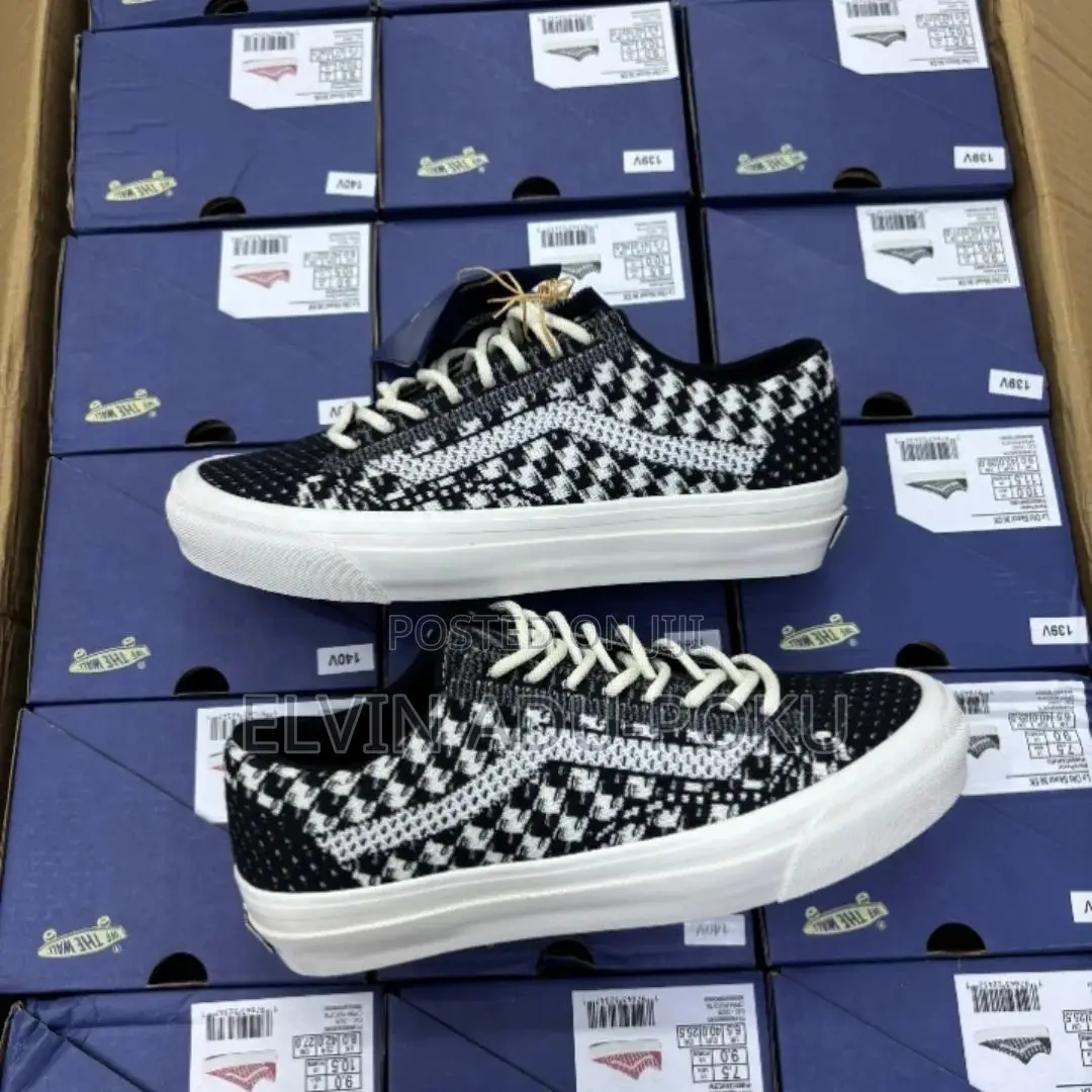 Vans Old Skool Vault Knit Sneaker in Different Colors , Swipe >