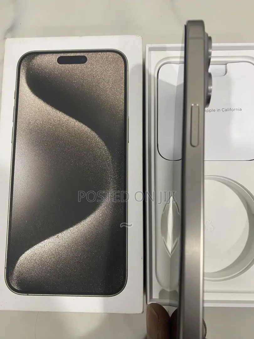 Apple iPhone 15 Pro Max 512 GB Silver