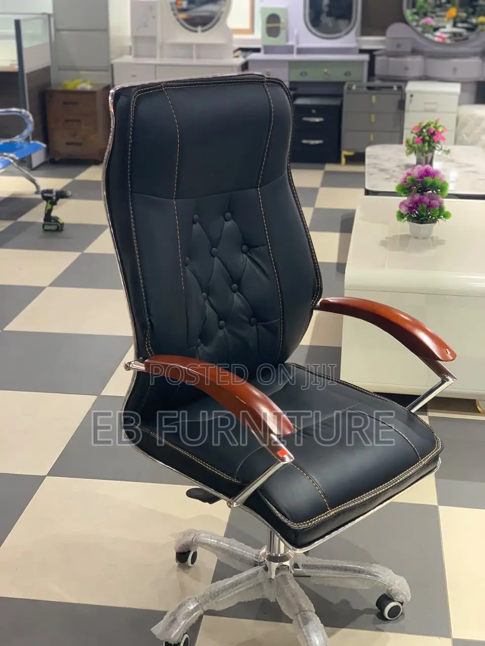 Swivel Office Chair With a Wooden Handle
