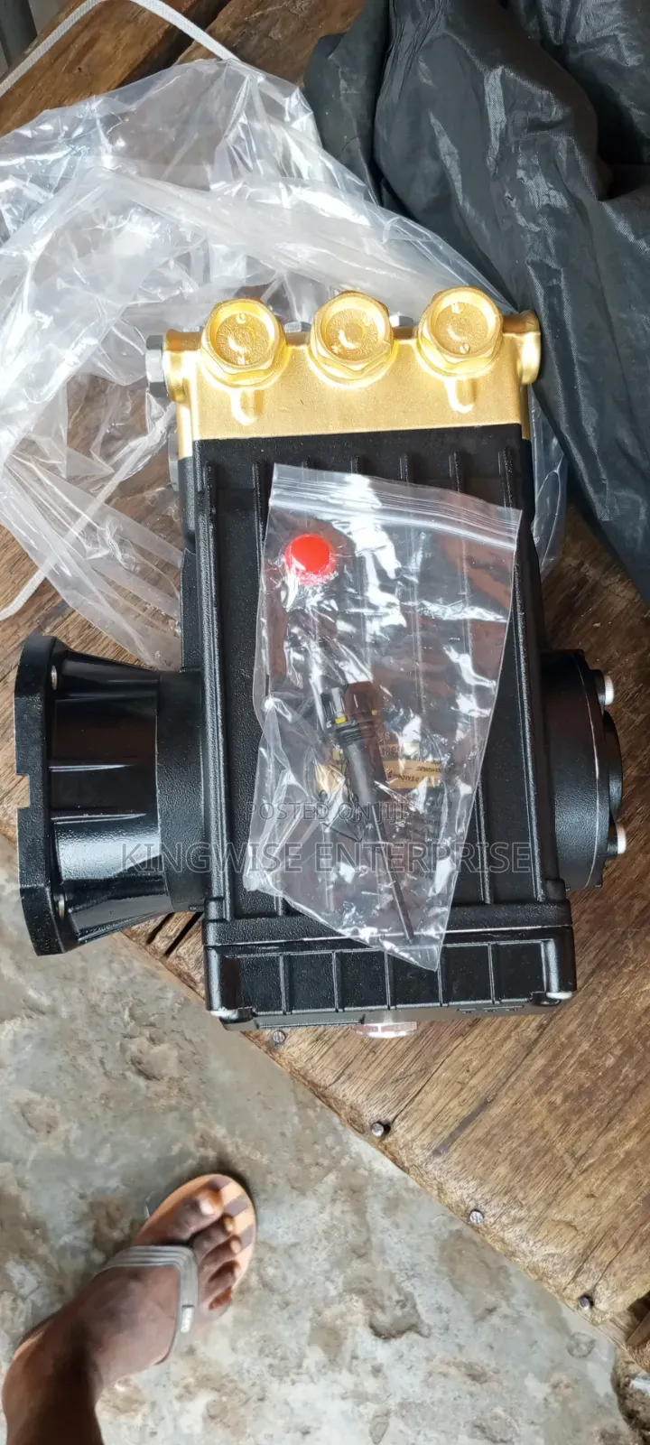 7.5 Hollow Inter Pump