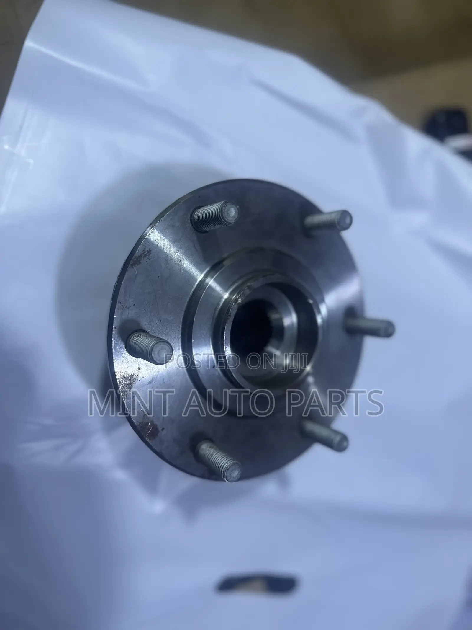Mitsubishi L200 Hub 2018