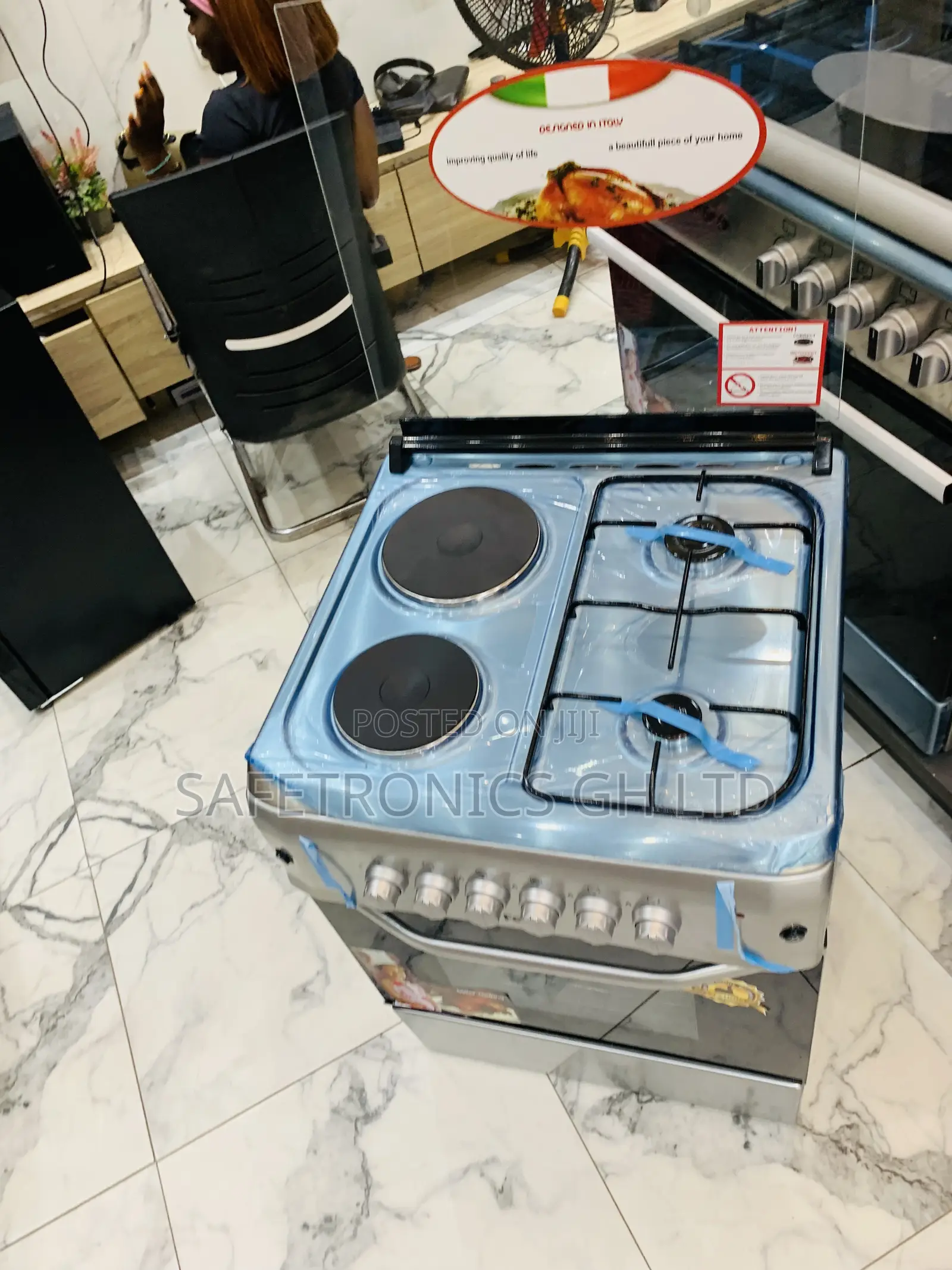 Neatly Boxed Ferre 60x60cm 2+2 Burner Gas Cooker With Oven