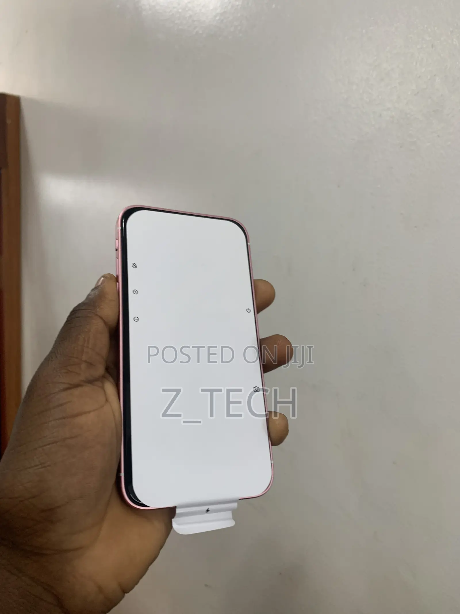 New Apple iPhone XR 128 GB Pink