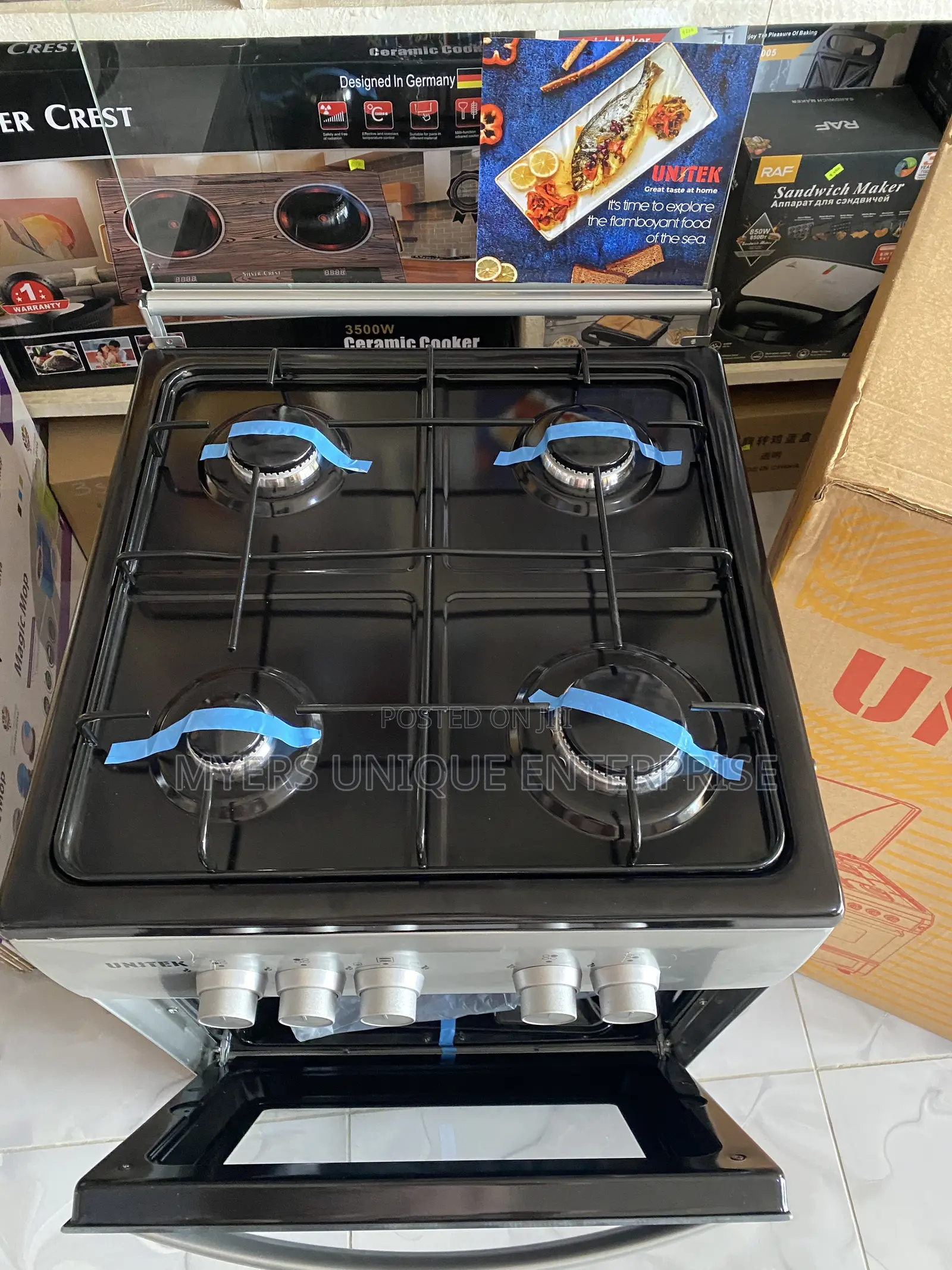 Unitek 4 Burner Gas Stove,Perfect for Large Families,Chop Bar Etc
