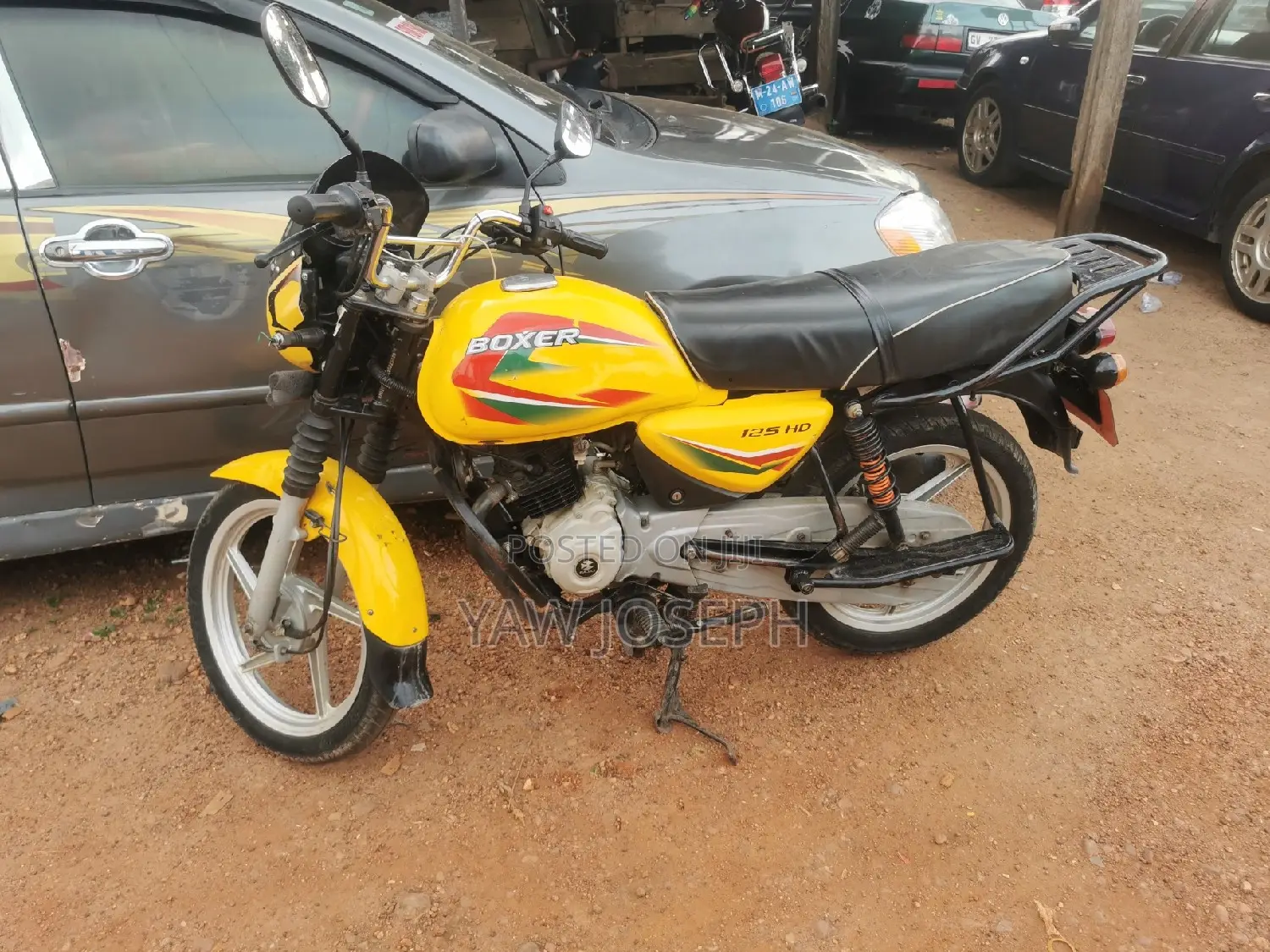 Bajaj Boxer 125 2025 Orange