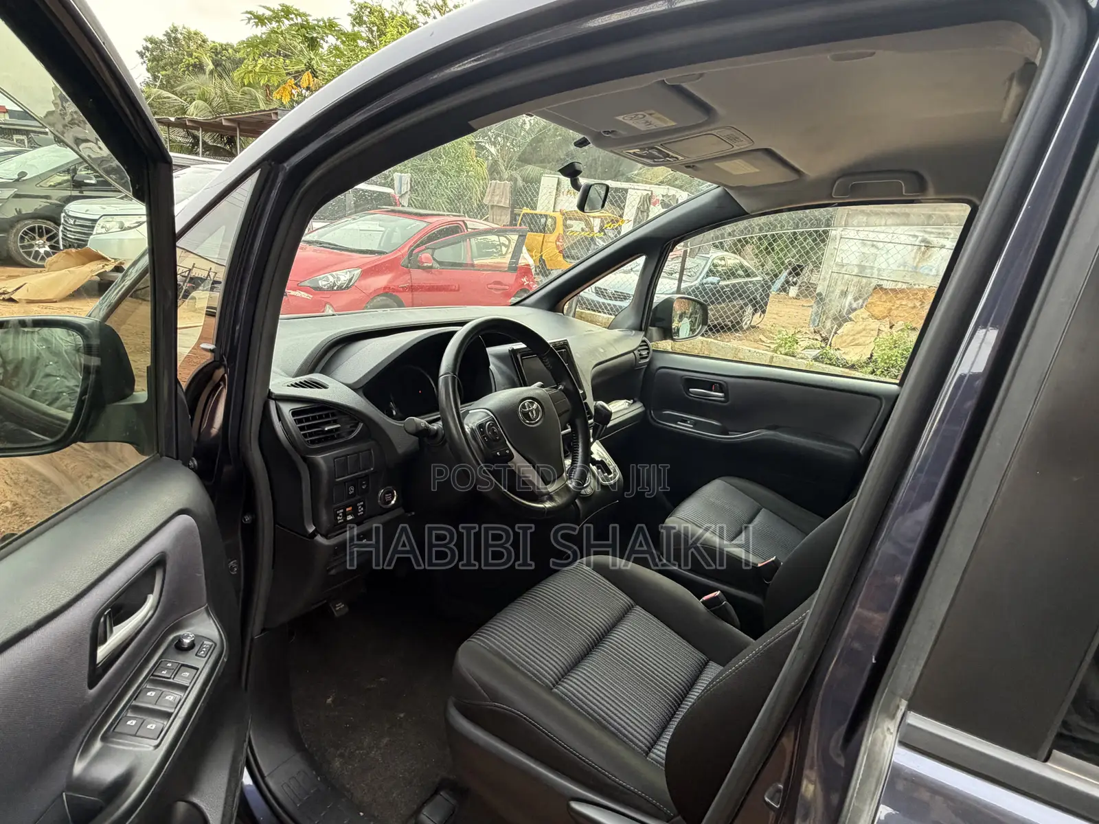 Toyota Voxy SV Premium 2014 Blue