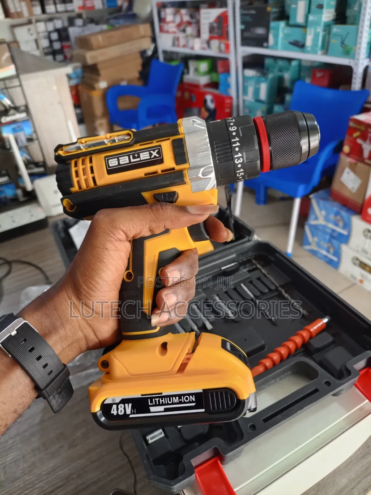 Cordless Drill Driver Kit