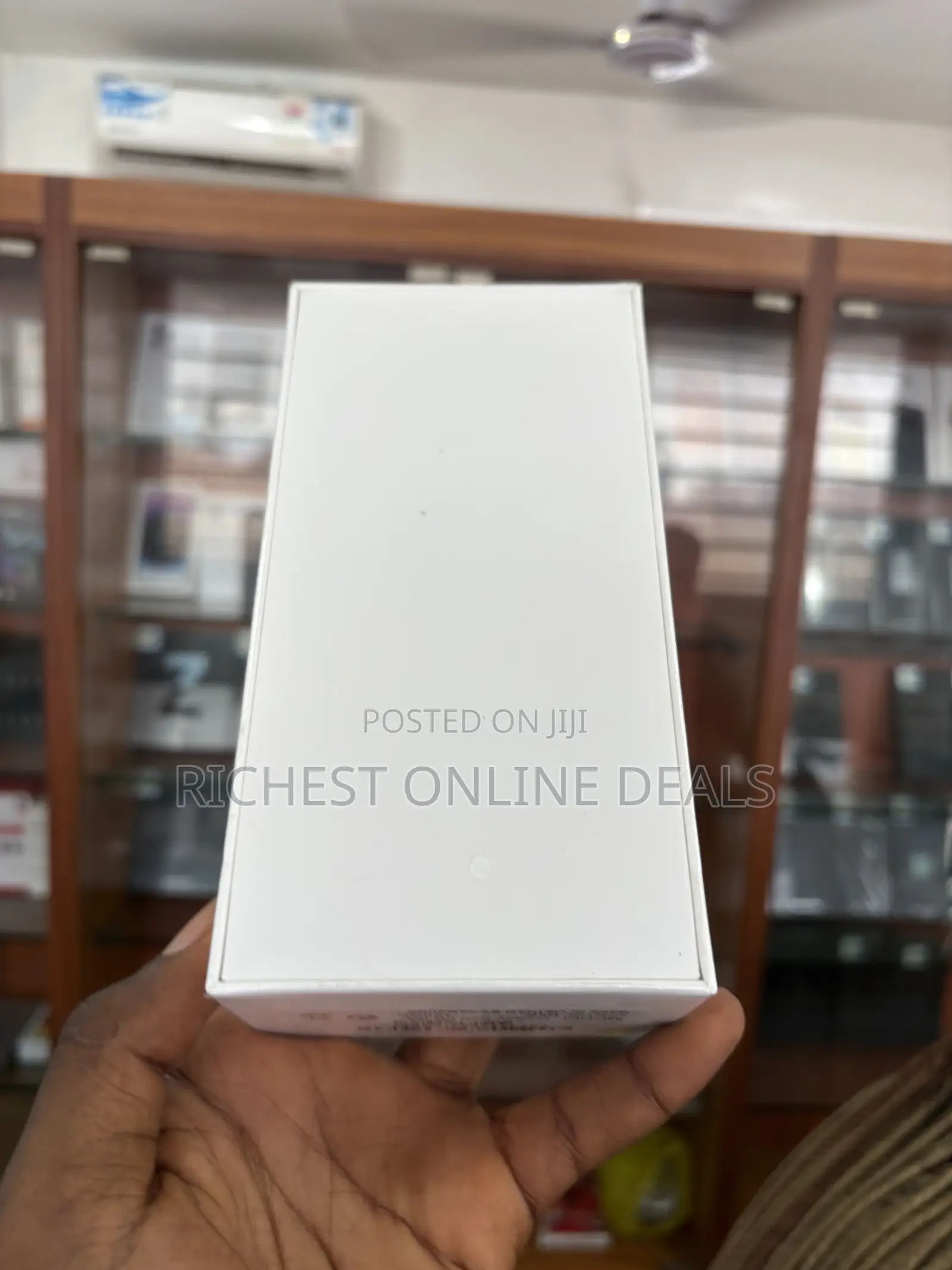 New Samsung Galaxy S20 FE 5G 128 GB Blue