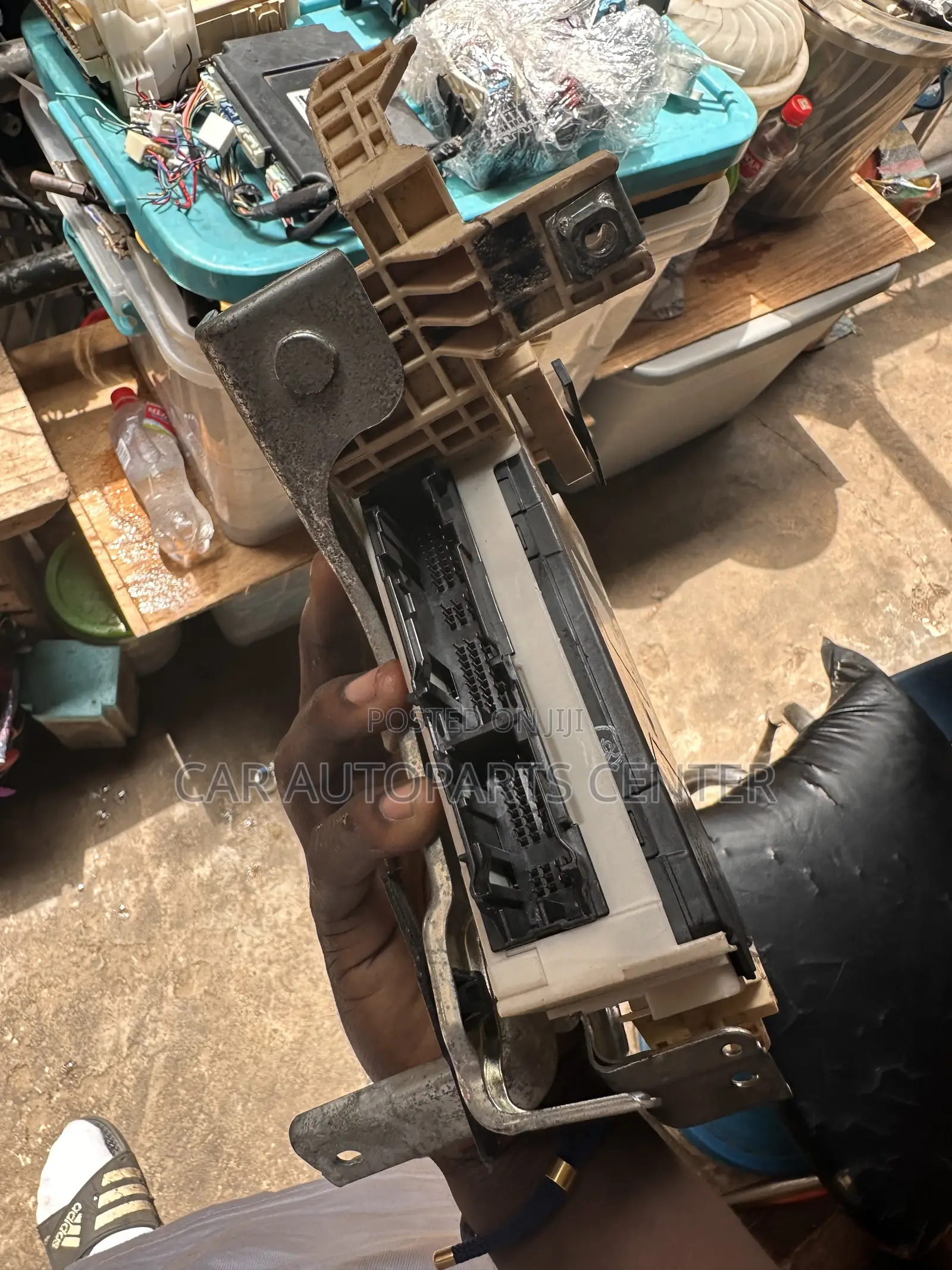 Toyota Highlander 2017-19 Dashboard Fusebox