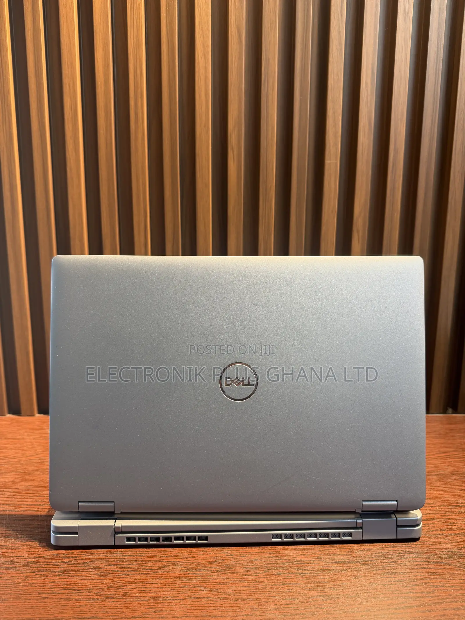 Laptop Dell Latitude 5320 16GB Intel Core i7 SSD 512GB