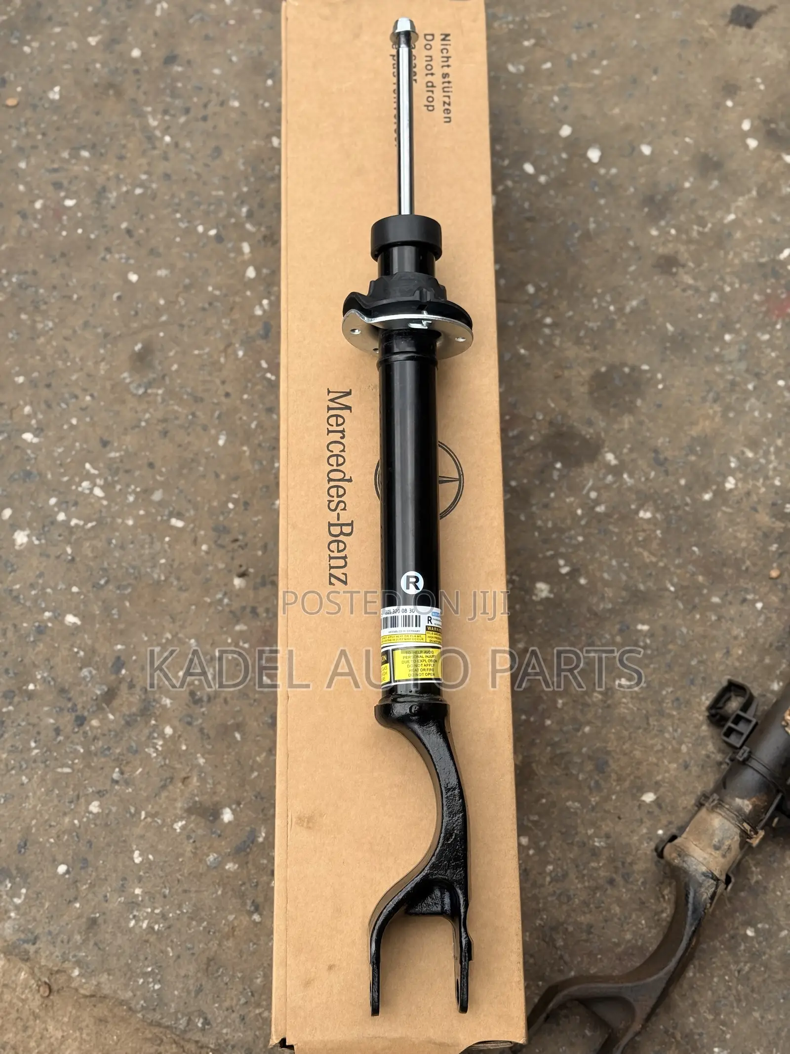 Original Mercedes-Benz W205 4matic Front Shocks