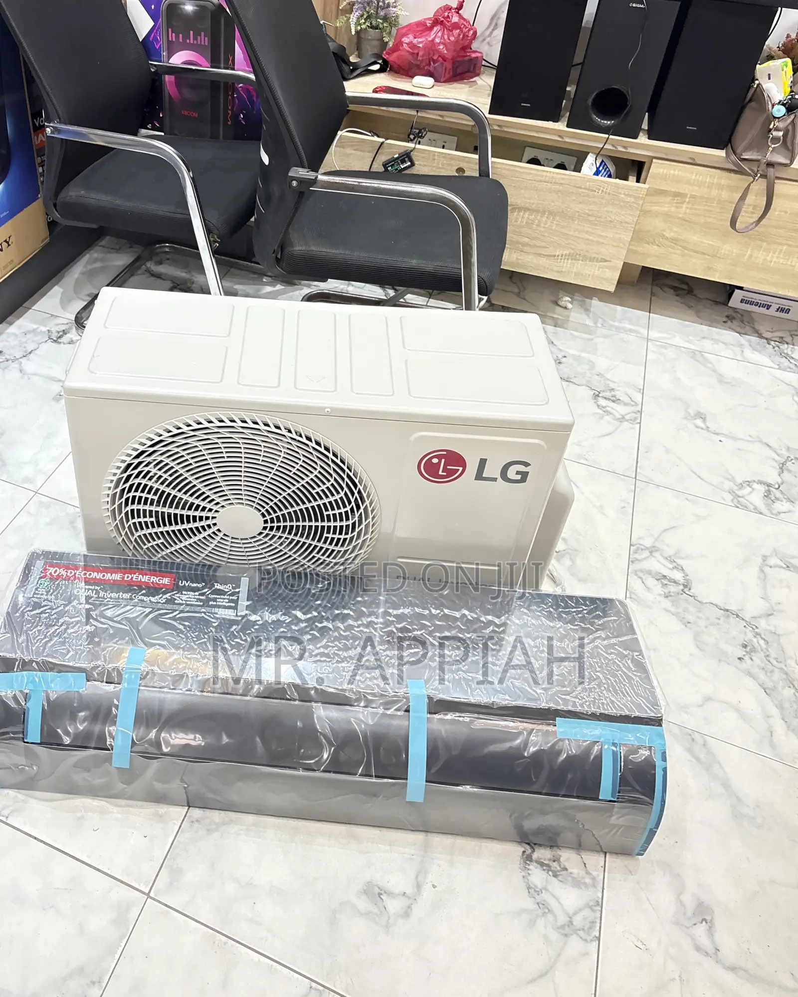 Authentic Lg 2.5hp Dual Inverter Air Conditioner(Black) 