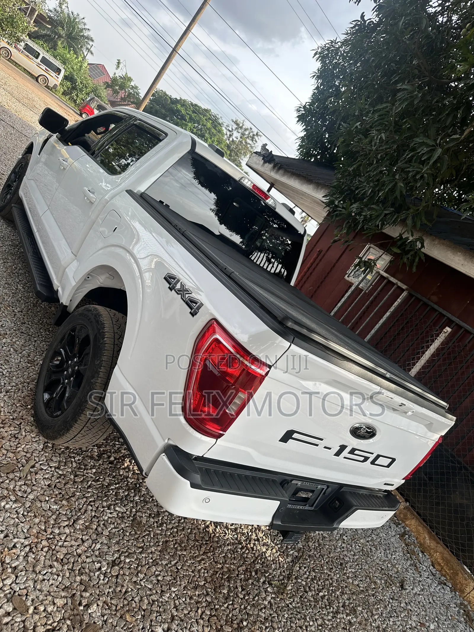 Ford F-150 XLT 2023 White