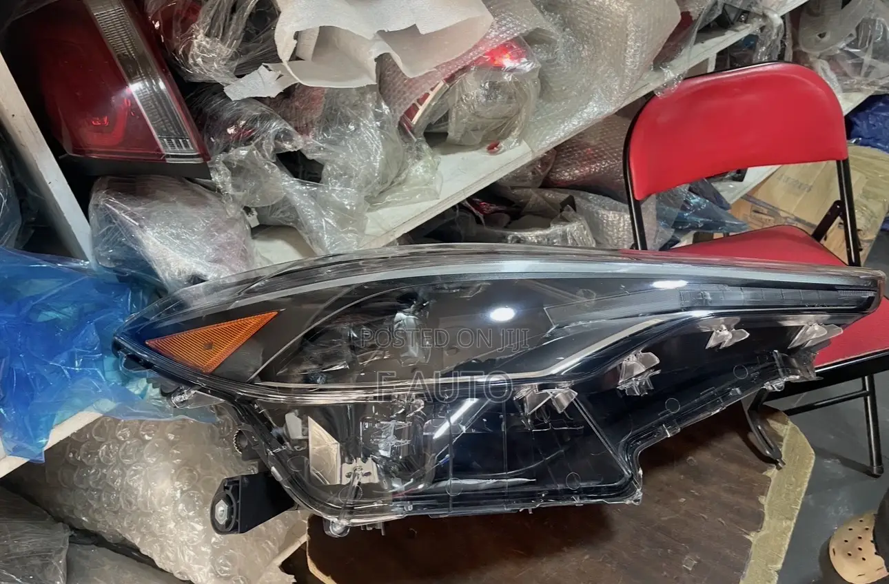 Corolla Cross 2022,2023,2024 Headlight Led