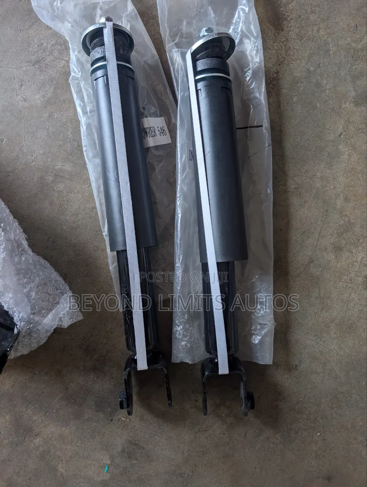 Ford Explorer 2013,2014,2015,2016,2017,2018 Back Shock Absorber