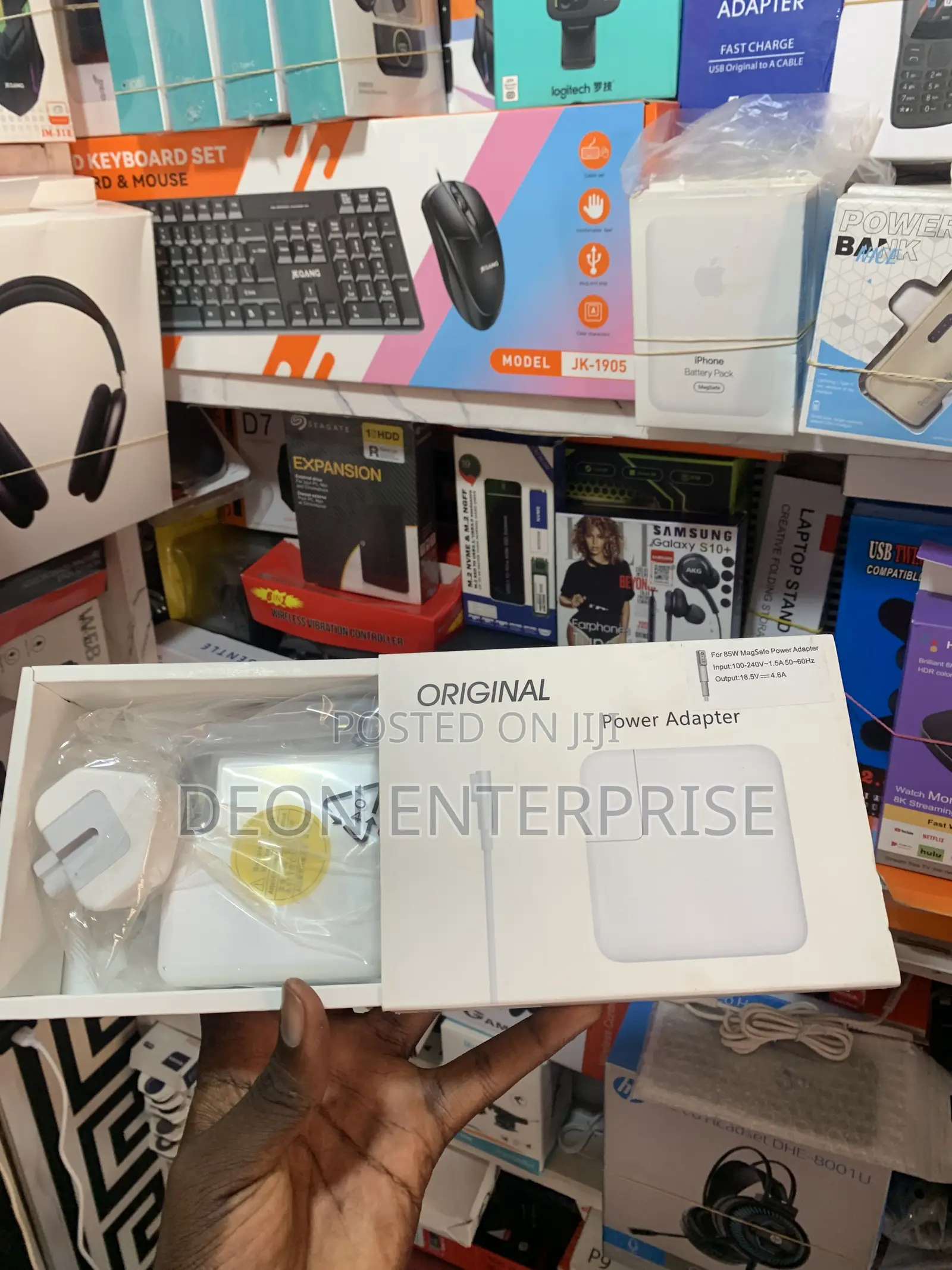 Macbook Air/Pro Power Adapter