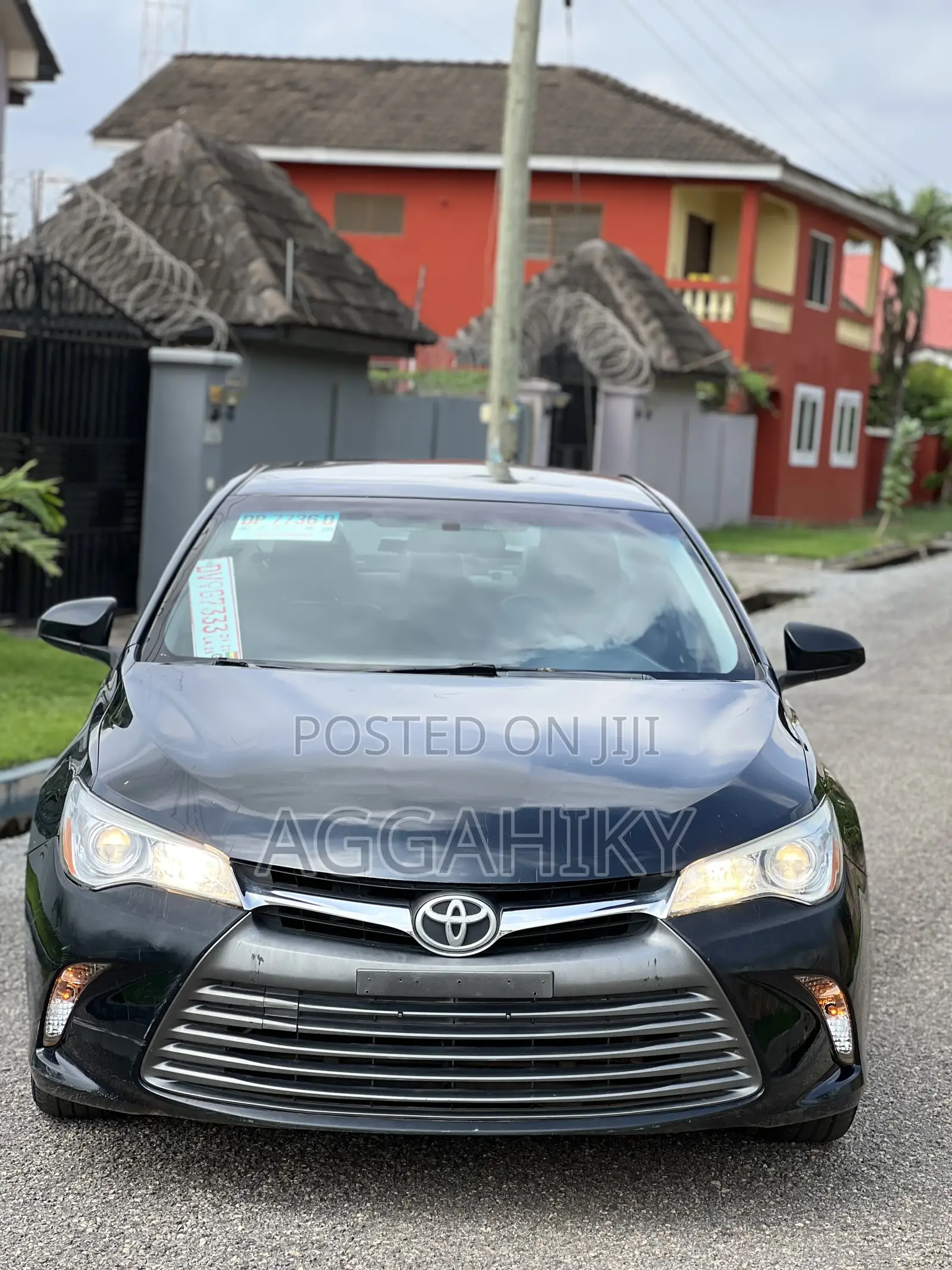 Toyota Camry SE 4dr Sedan (2.5L 4cyl 6A) 2017 Black