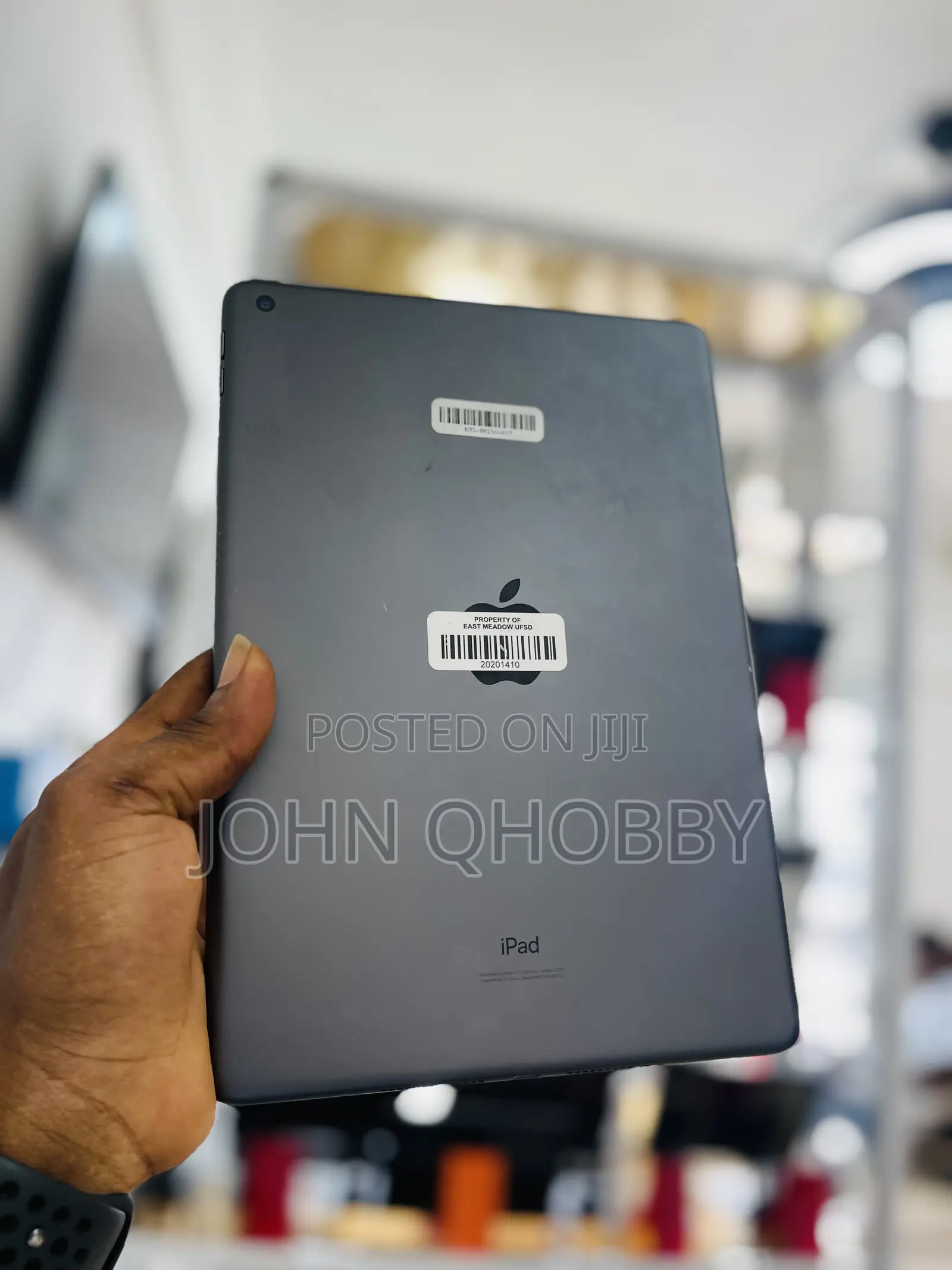 Apple iPad 10.2 (2020) 32 GB Gray