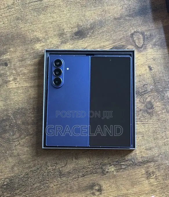 New Samsung Galaxy Z Fold7 256 GB Blue