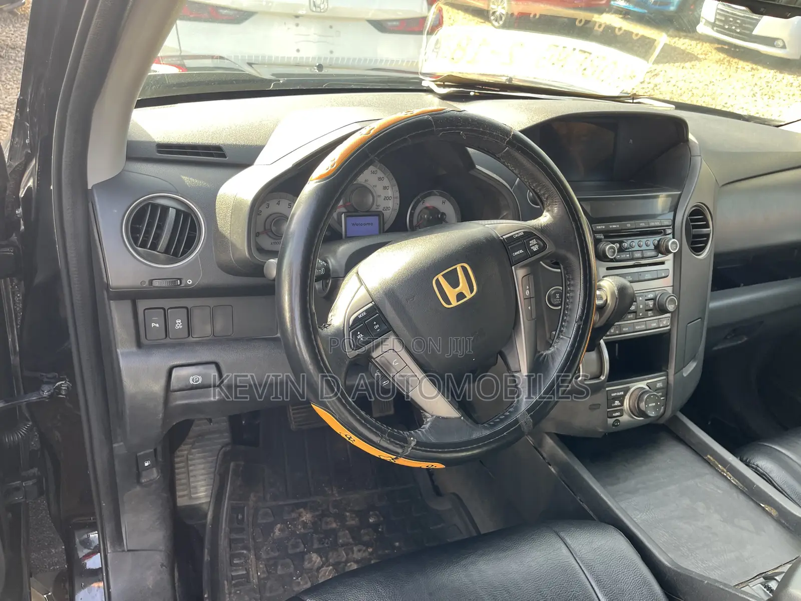 Honda Pilot Touring w/RES/Navi 4WD (3.5L 6cyl 5A) 2013 Black