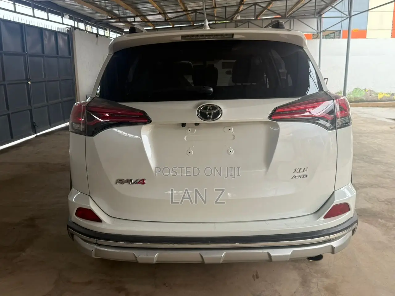 Toyota RAV4 2018 White