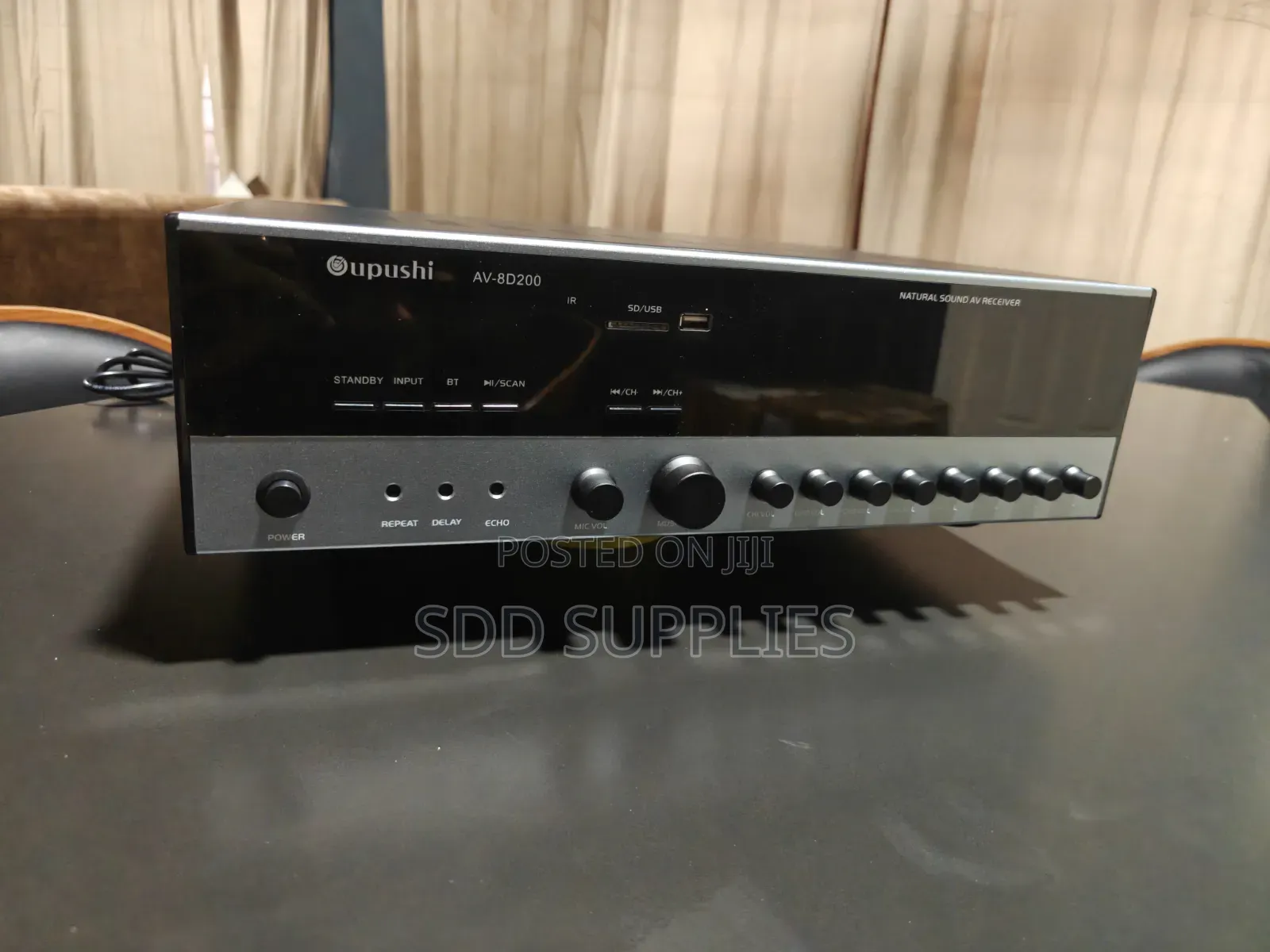 1600 Watts 8channel/Zone With 8 Independent Volume Amplifier