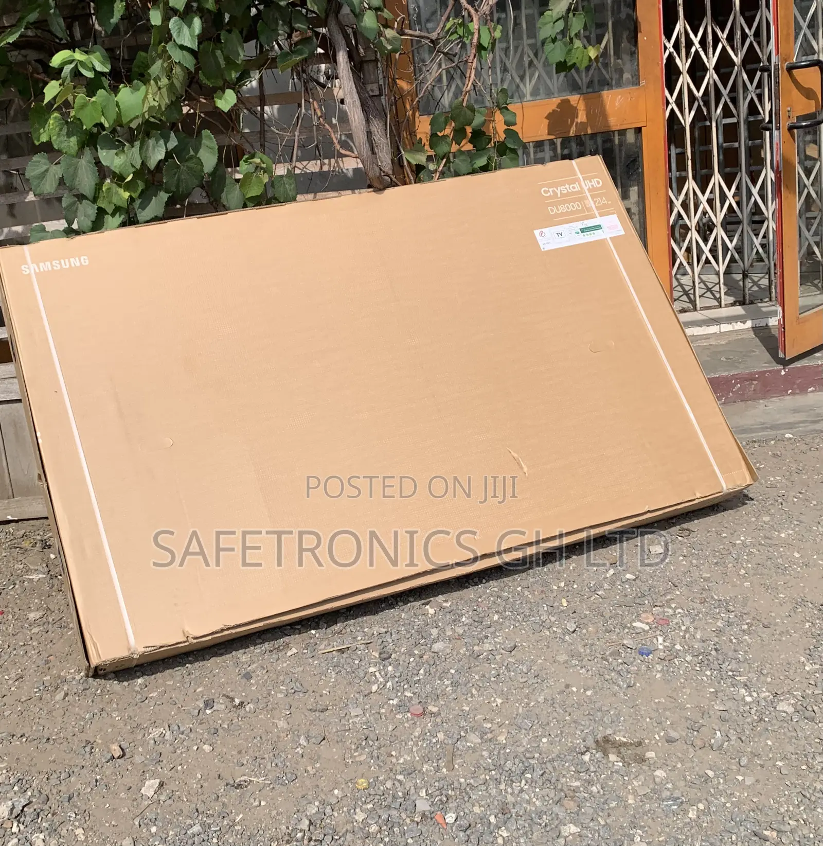 Get Ultra Samsung 85du8000 85-Inch Crystal Uhd Smart Led Tv