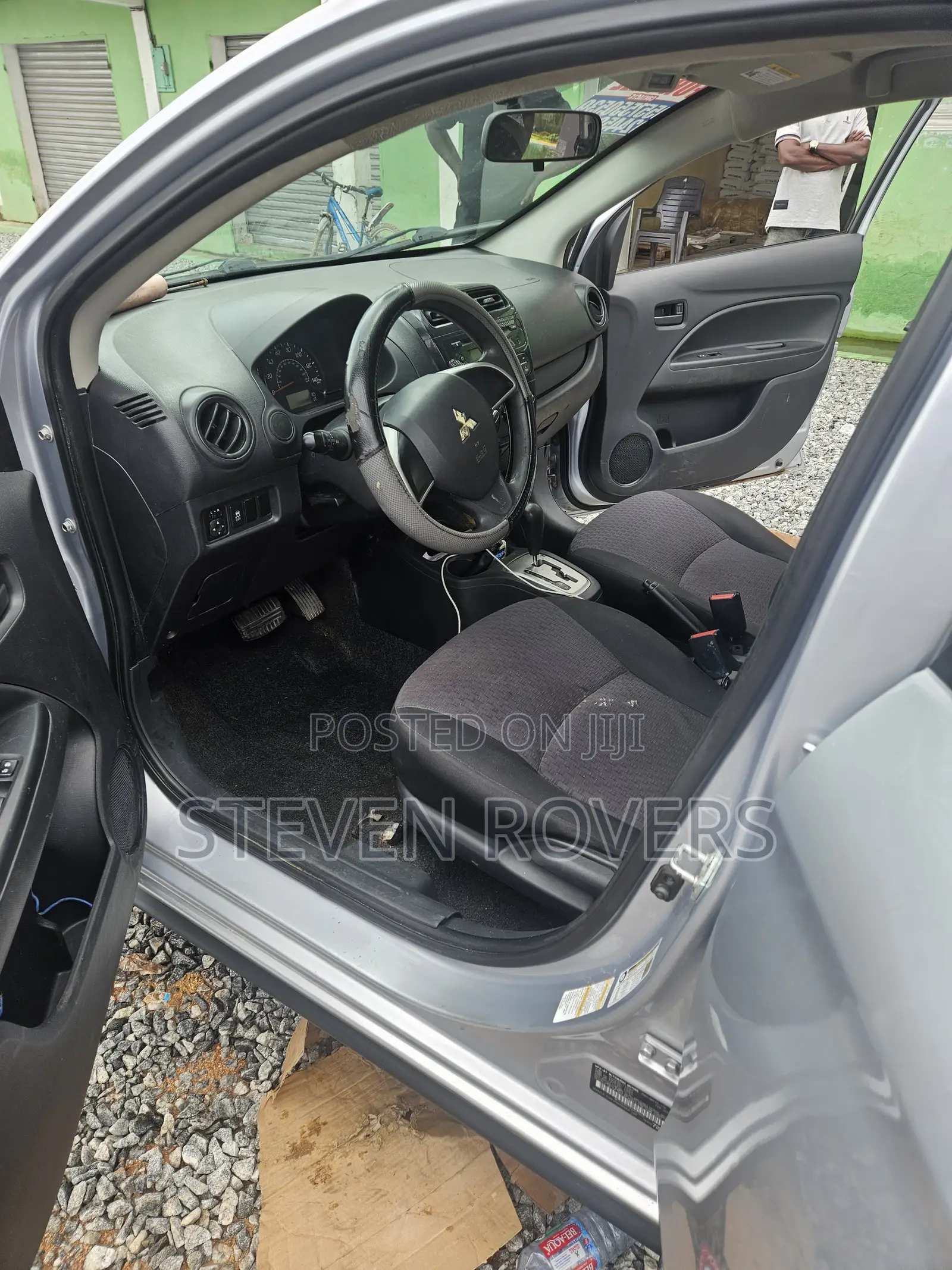Mitsubishi Mirage 2017 Silver
