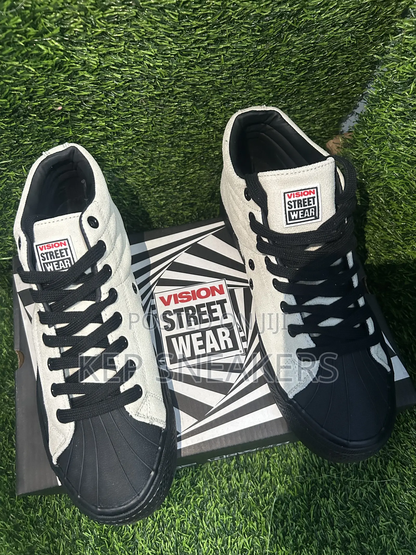 Vision Street Wear Leather Suede High Top Bone and Black