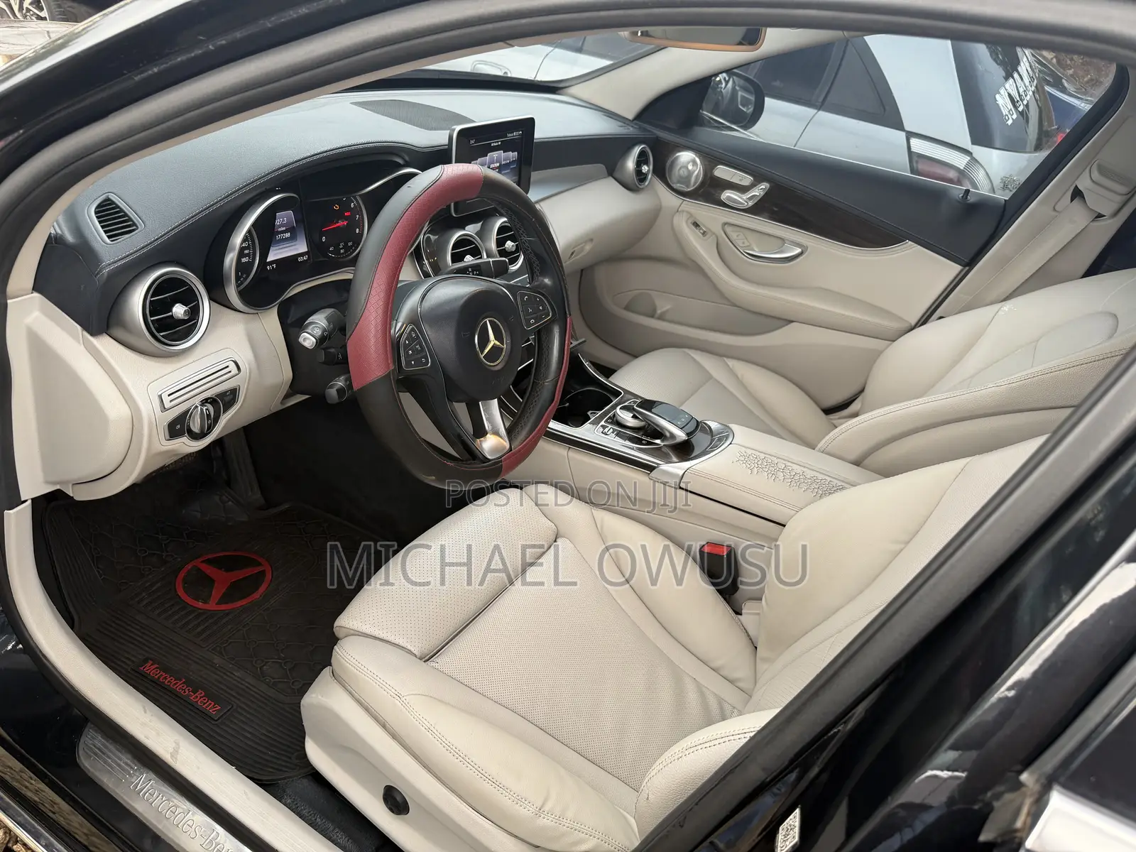 Mercedes-Benz C300 2016 Black