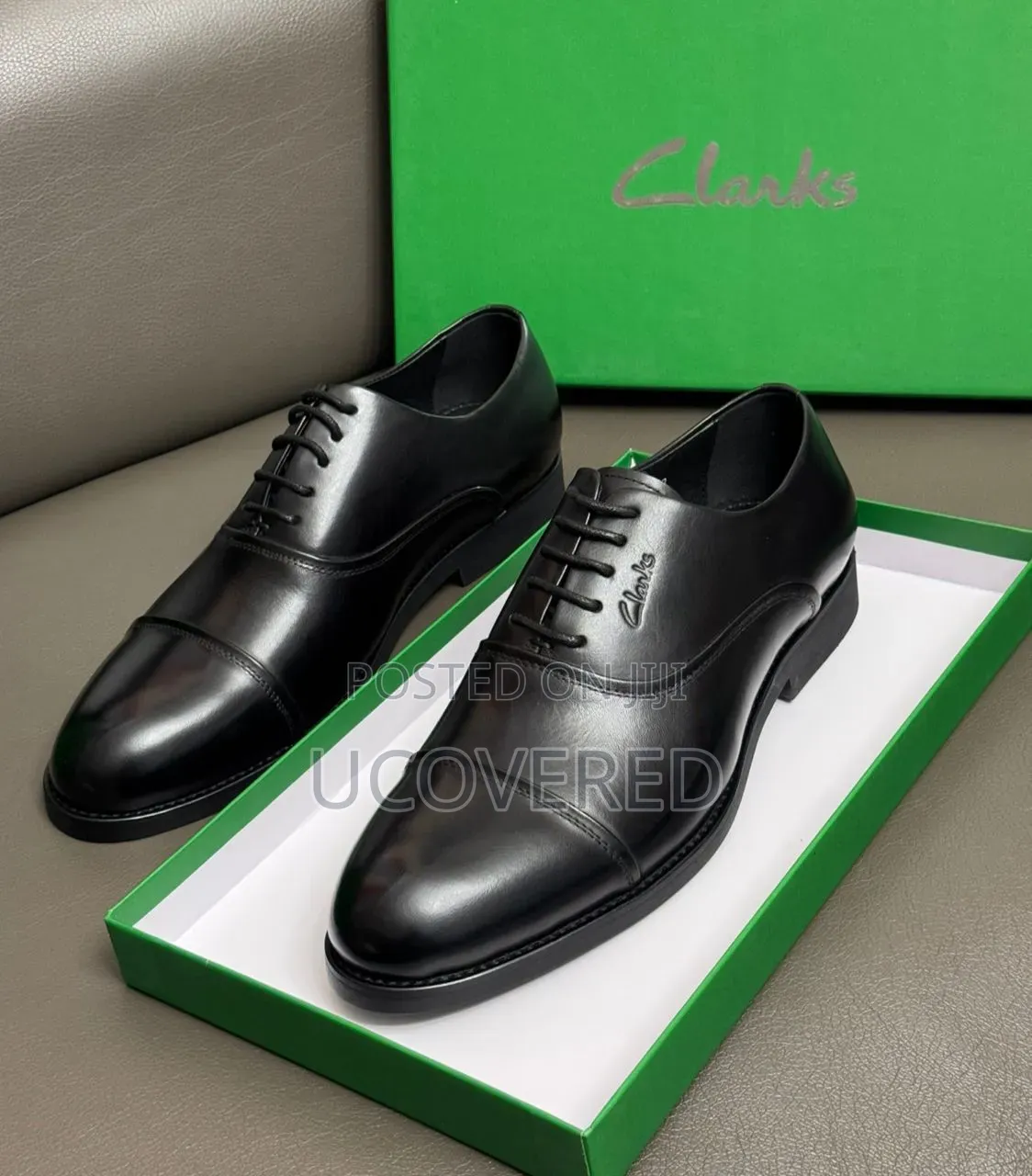 Clarks Black Cap-Toe Oxford Shoes