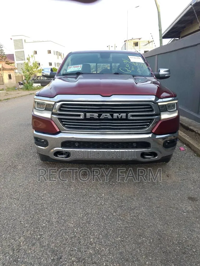 RAM 1500 2020 Burgundy