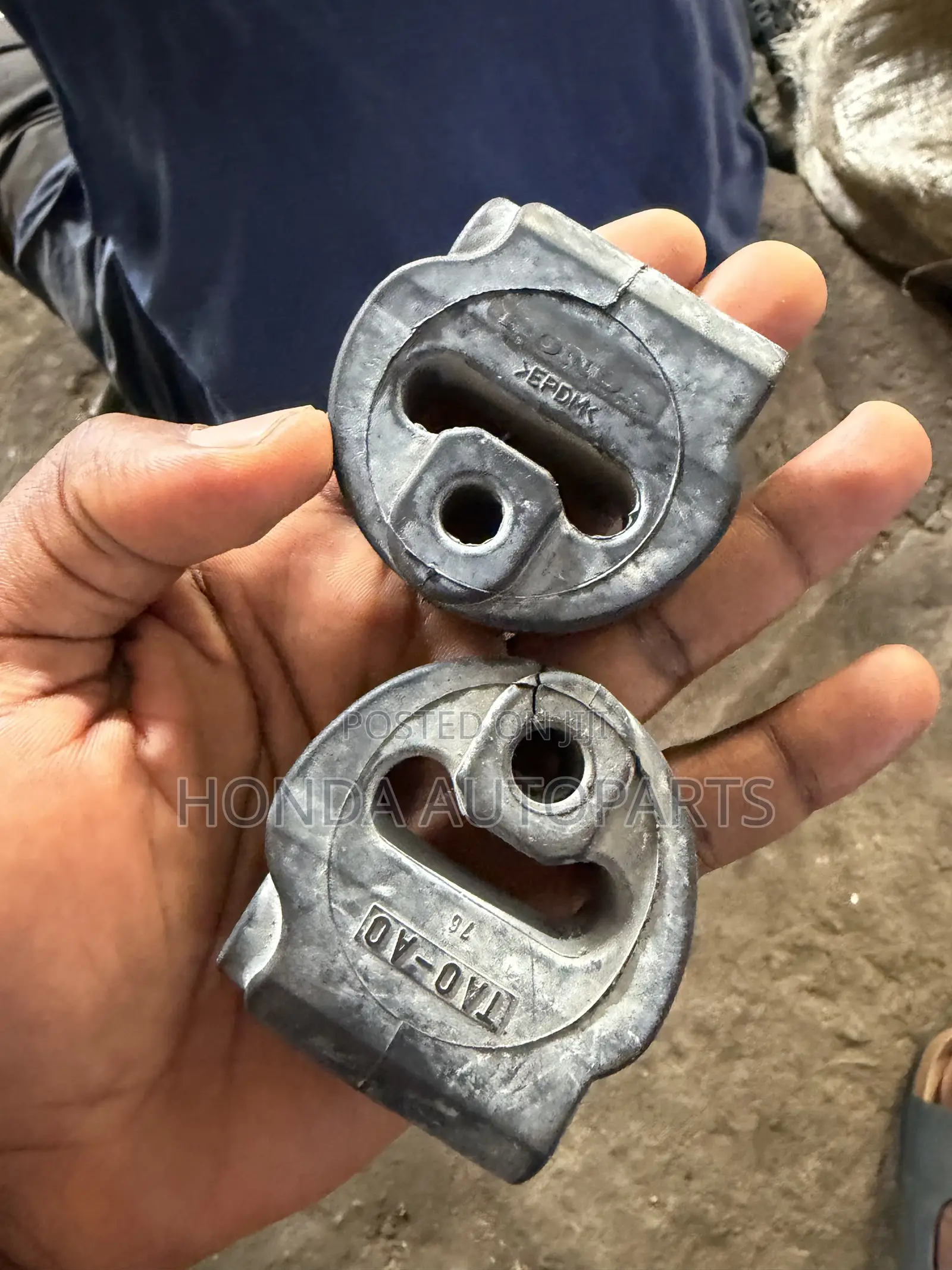Honda Civic 2016,2017,2018,2019 Exhaust Bushing