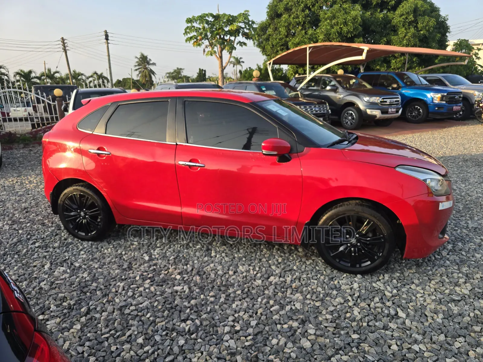 Suzuki Baleno 2017 Red