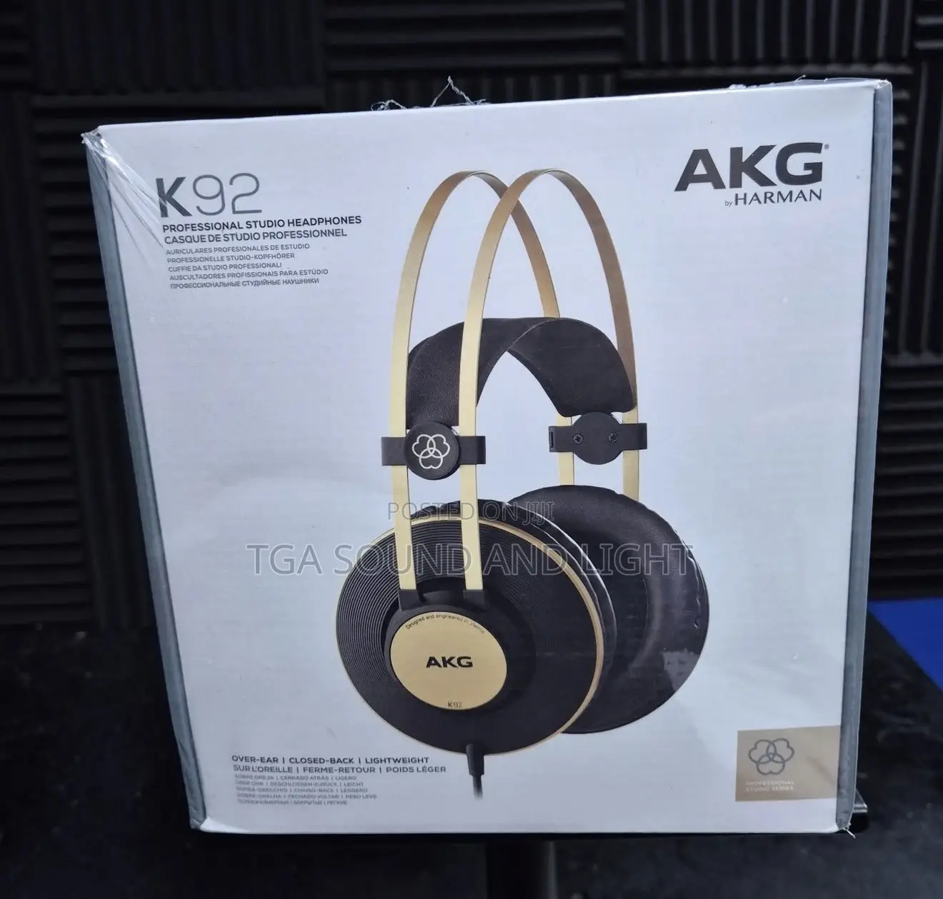 Akg Pro Audio Over-Ear, Closed-Back Studio Headphones