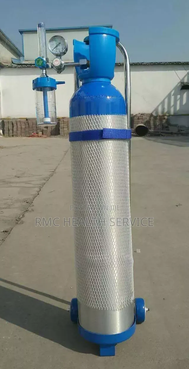 Medical Oxygen Cylinder With Regulator and Trolley (40l)