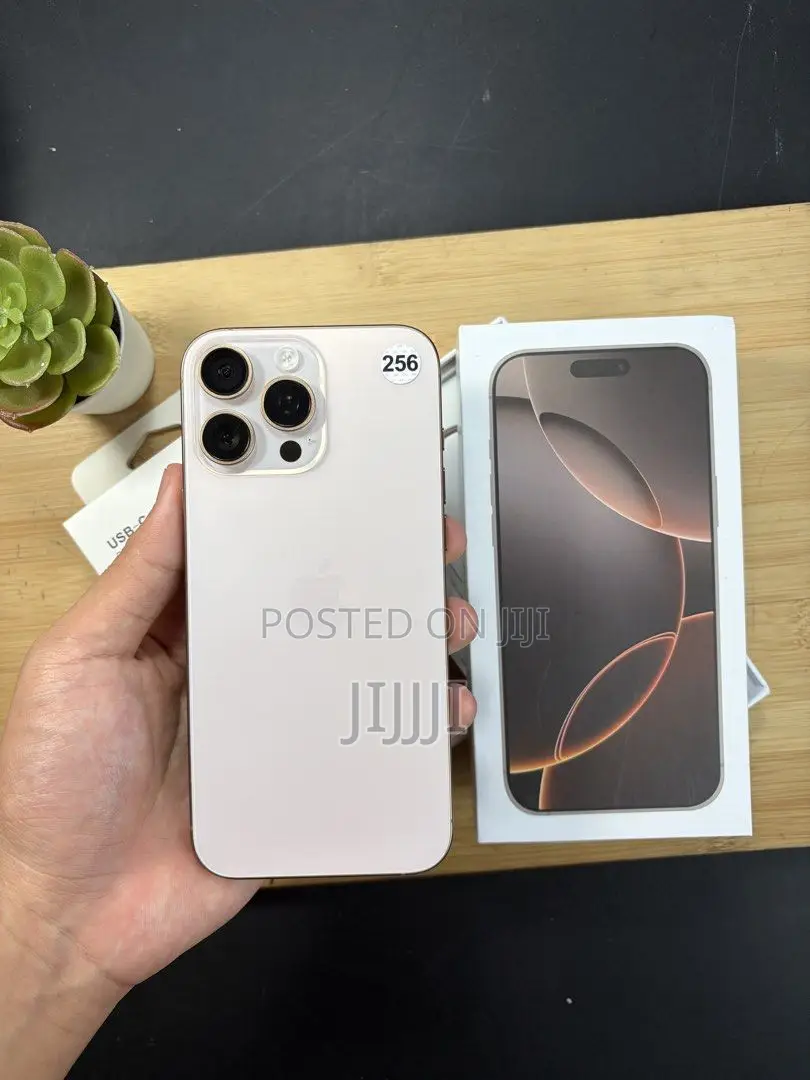 Apple iPhone 16 Pro Max 256 GB Gold