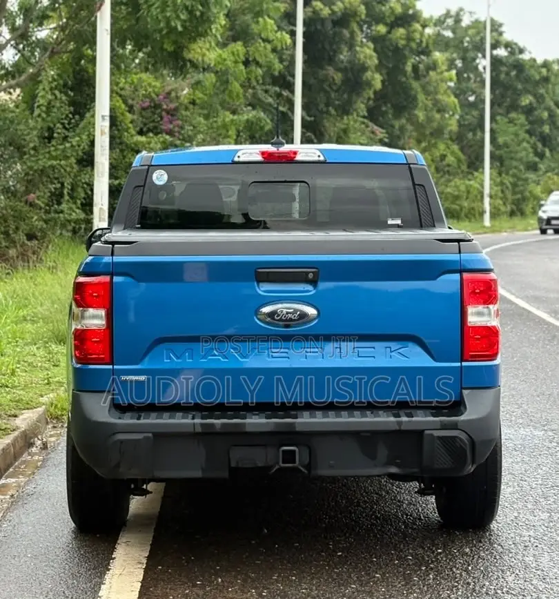 Ford Maverick 2022 Blue