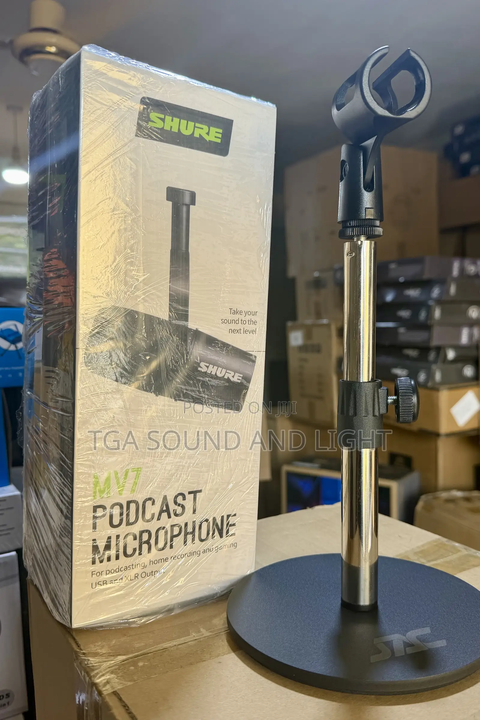 Shure Mv7 Podcast Microphone and Stand Bundle