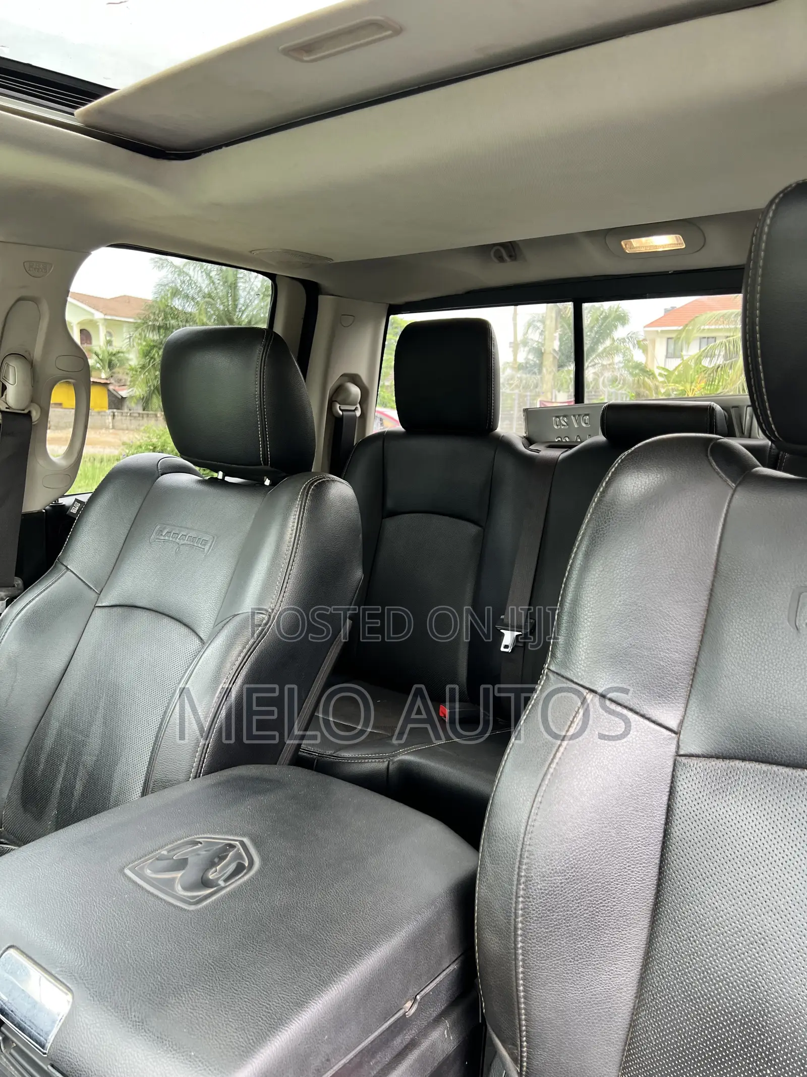 RAM 1500 2017 Black
