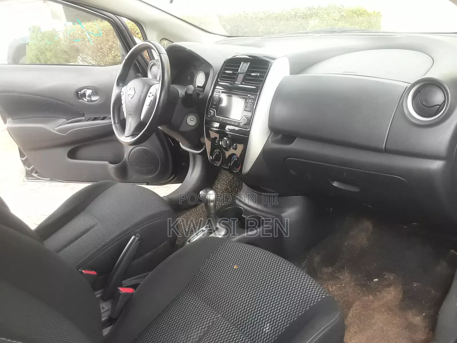 Nissan Versa 2016 Black