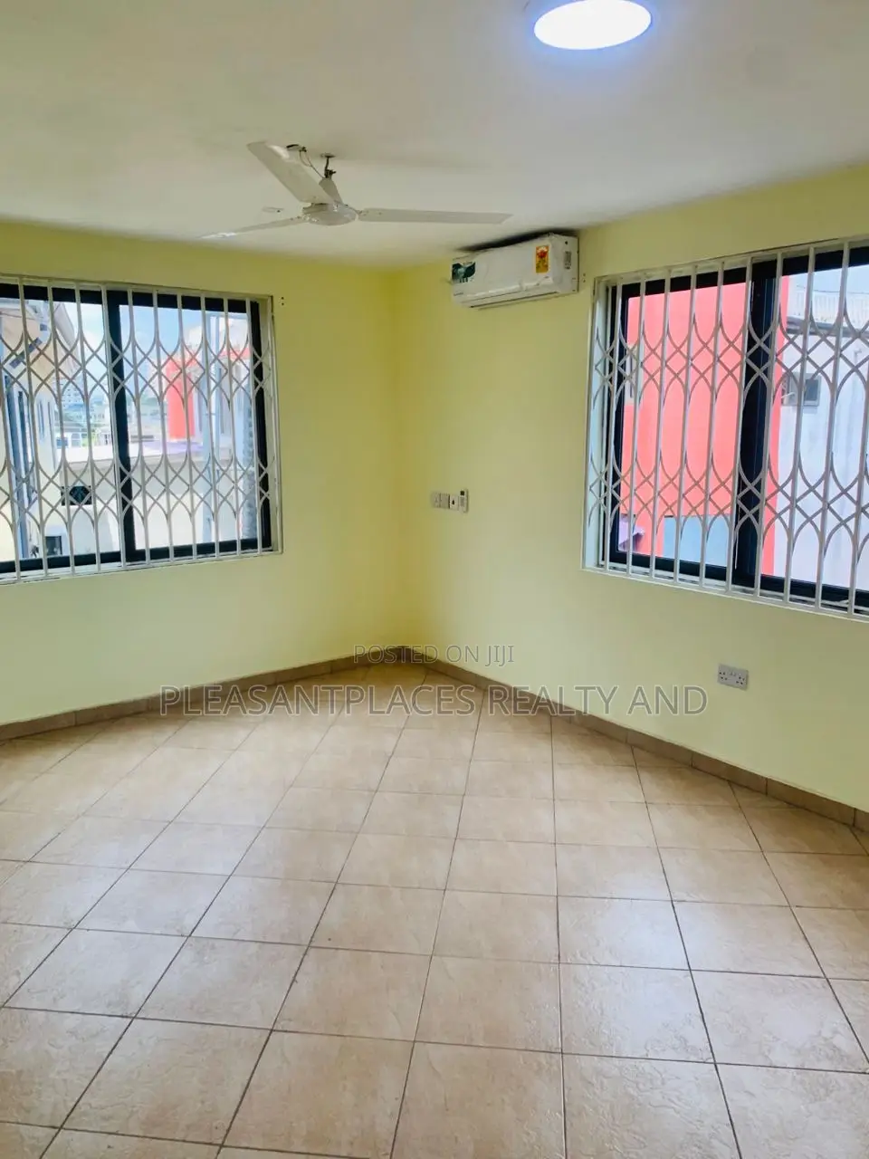 3bdrm Apartment in Pleasantplaces, Dworwulu for rent